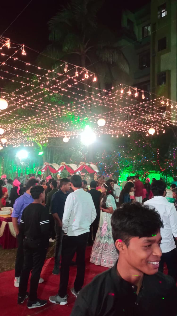 Vishnu Priya Banquets image 2