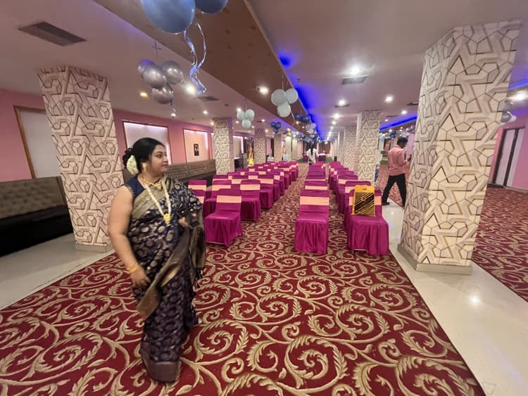 Vrindaban Banquet বৃন্দাবন ব্যাংকয়েট image 1